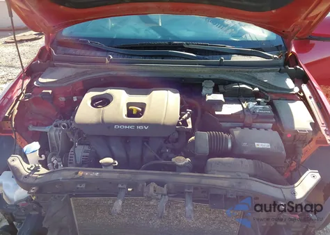 2017 Hyundai Elantra Se z USA, uszkodzony, nr VIN 5NPD84LF9HH037578